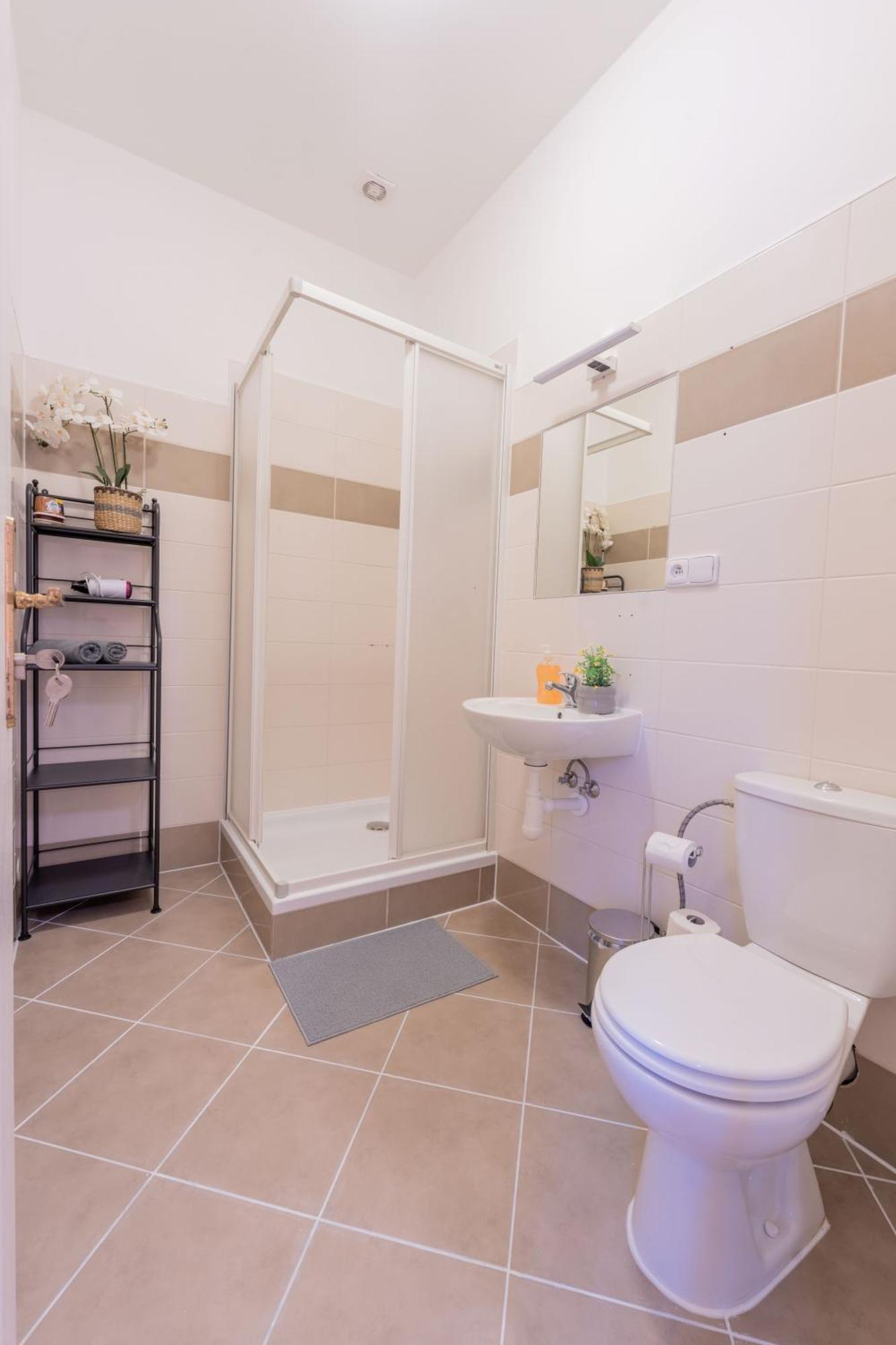 Stellar Female Hostel Prague Luaran gambar